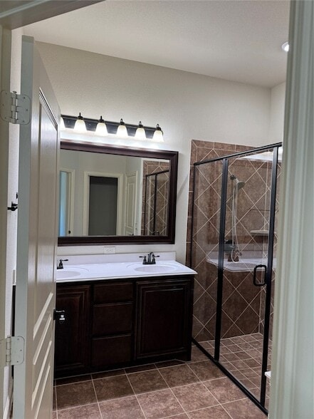 Building Photo - 8801 Cassidy Ln