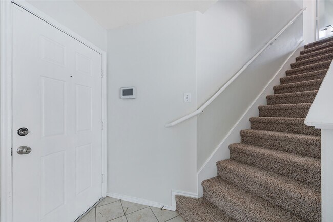 Building Photo - 14423 Benningcrest Ln