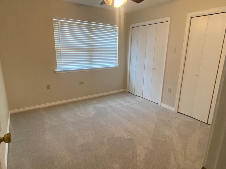 Building Photo - 10140 Gail Ct