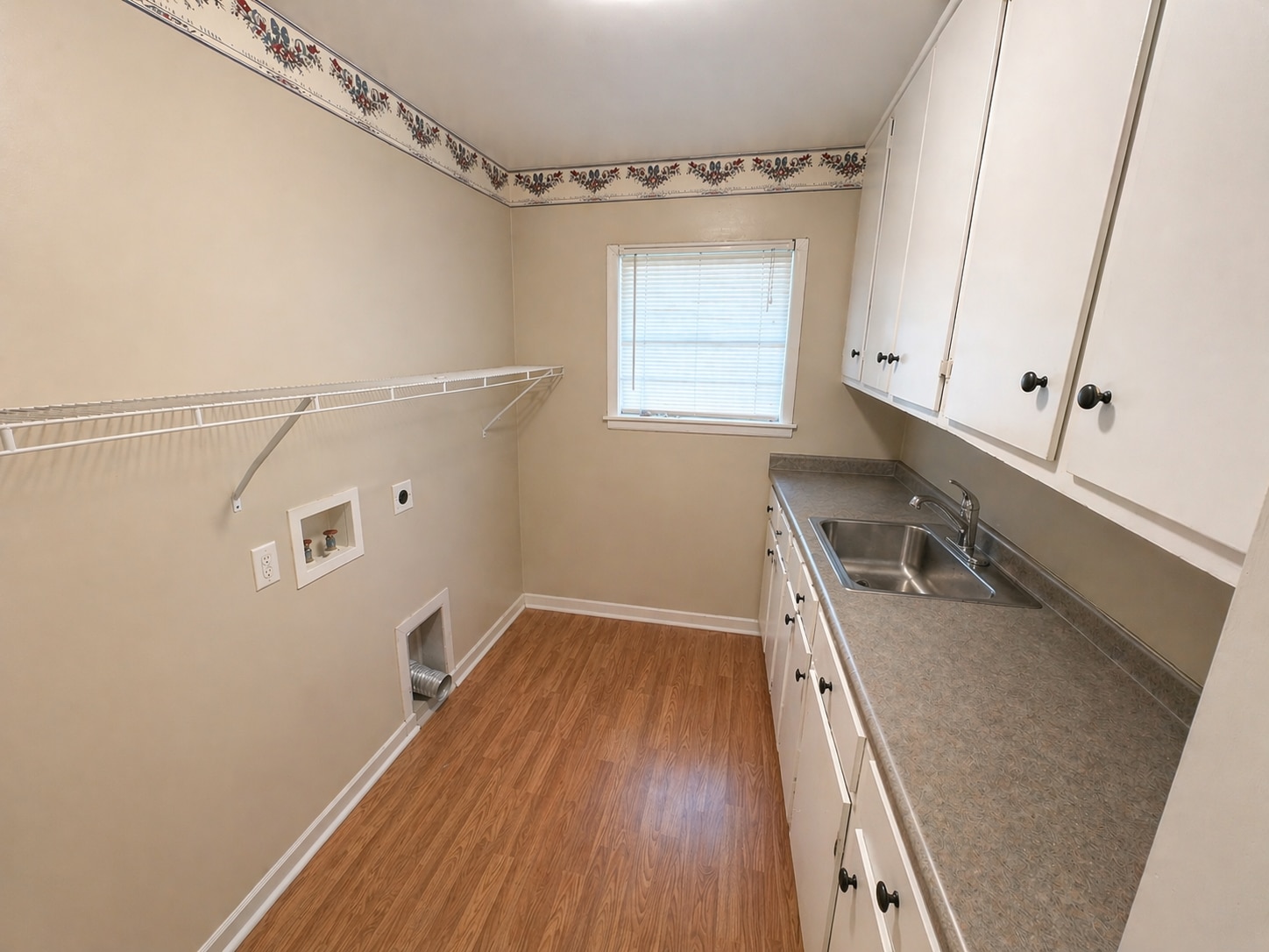 Laundry room - 2307 Oliver Ave