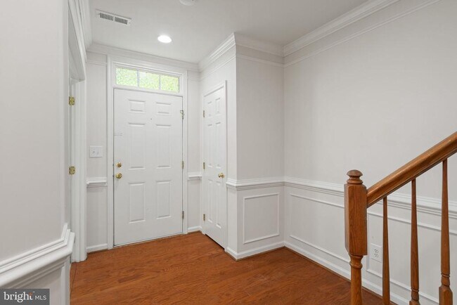 Building Photo - 2225 Potomac Club Pkwy