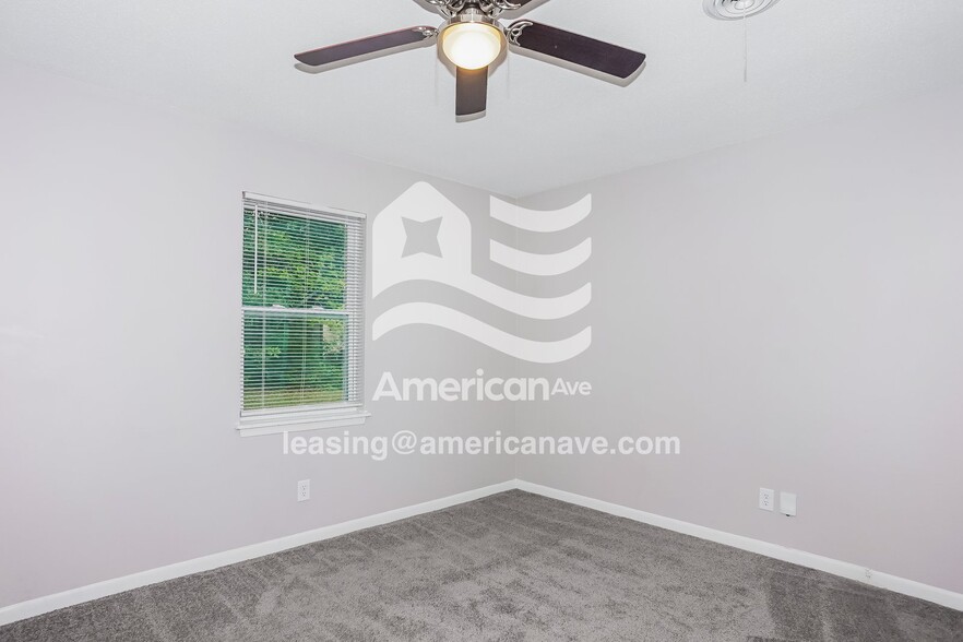 Building Photo - 3429 Winesap Way