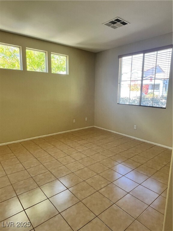 Building Photo - 9319 Horseshoe Basin Ave