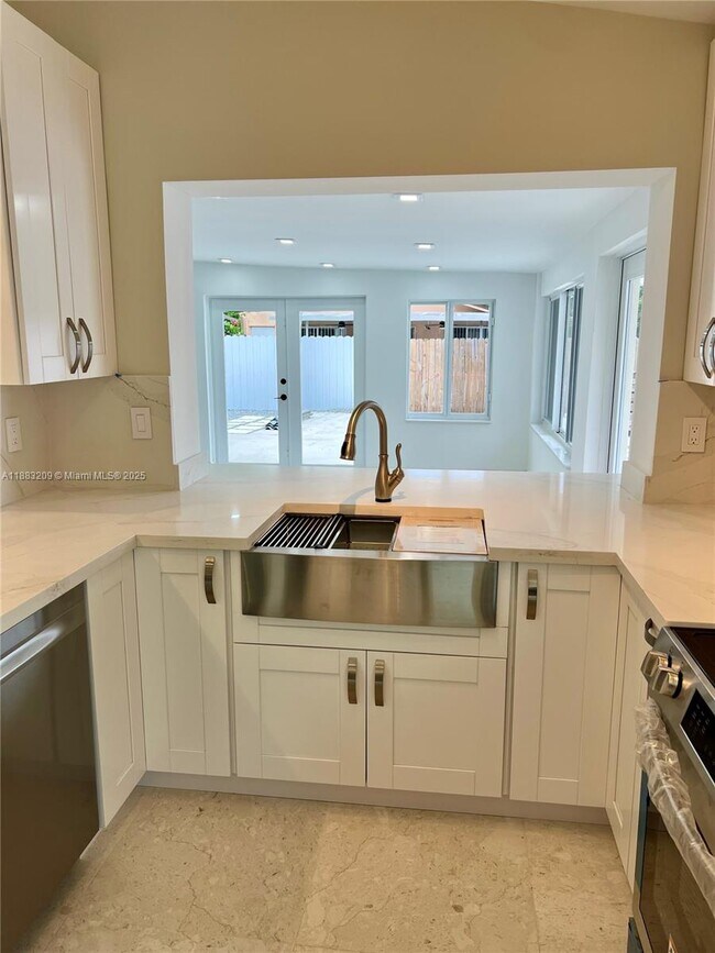 Building Photo - 20848 SW 118th Ave