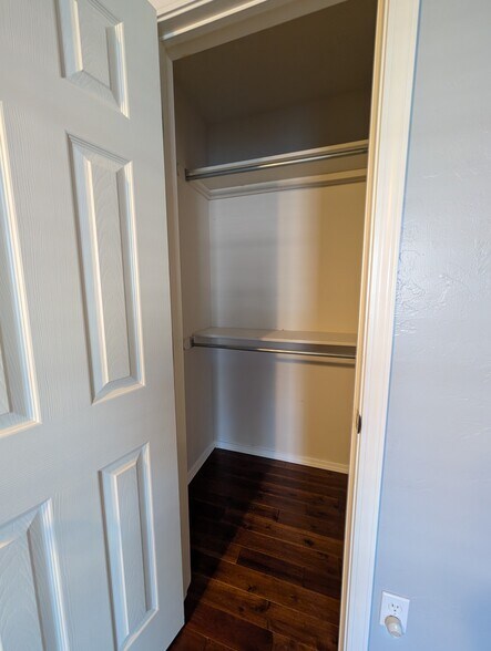 Guest room closet - 8701 NW 116th St