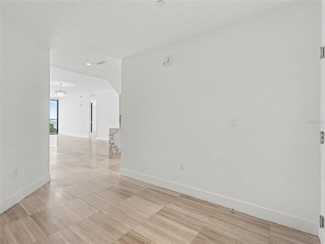 Building Photo - 3101 Bayshore Blvd