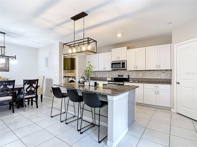 Building Photo - 403 Argyll Dr