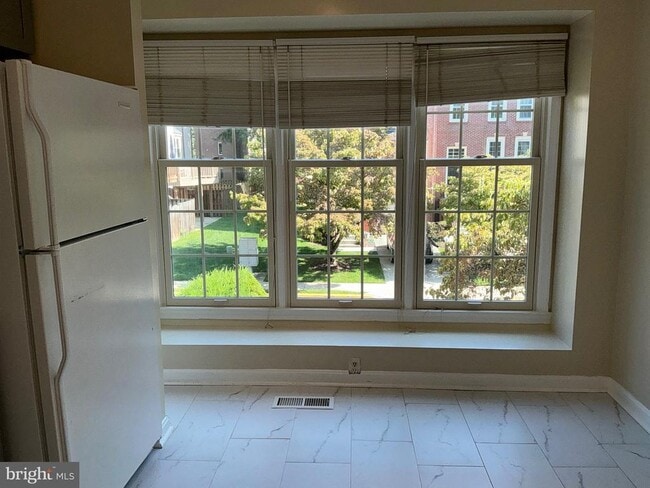Building Photo - 1311 Templeton Pl