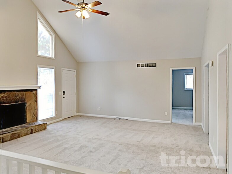Building Photo - 4930 Heritage Valley Dr