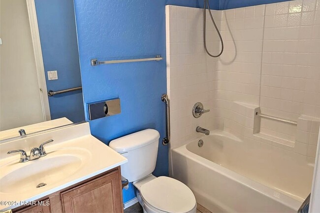 Building Photo - 5361 N Bremont Way