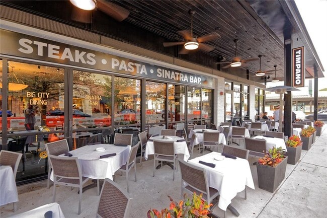 Building Photo - 903 S Bruce St