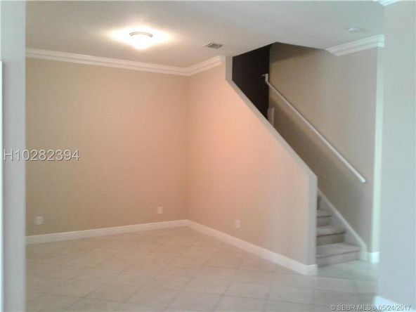 Building Photo - 3409 Lakeside Dr