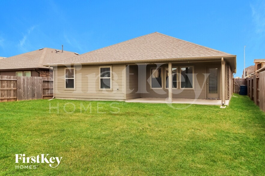 Building Photo - 12138 Loch Muick Dr