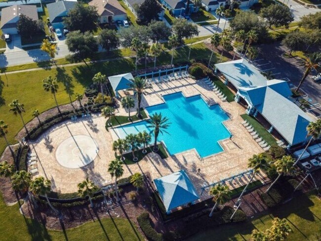 Building Photo - 7627 Stoney Hill Dr