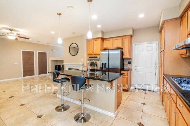 Building Photo - 12494 Breeze Ln