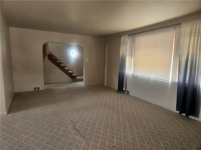 Building Photo - 2448 Mill St