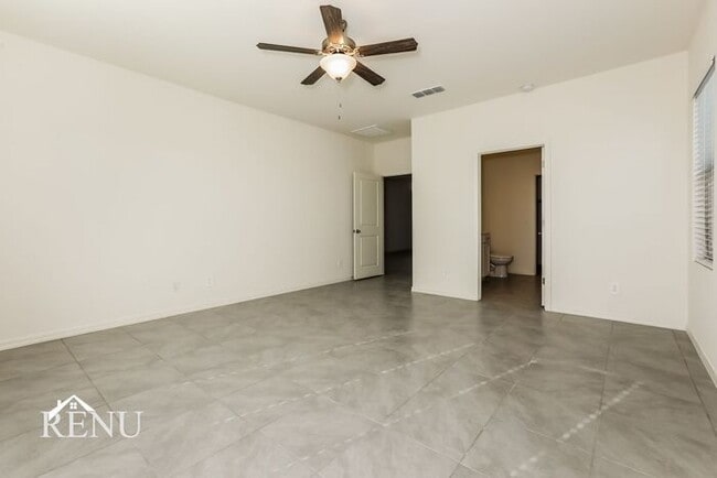 Building Photo - 35621 W San Capistrano Ave