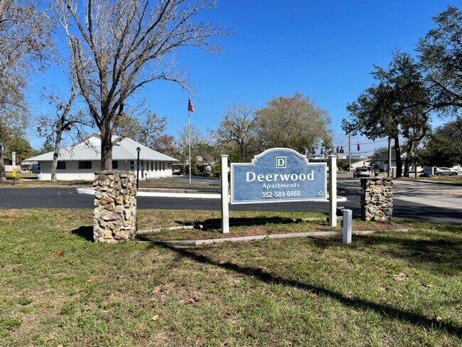 Building Photo - The Hampton - 1 Bedroom 1 Bathroom with in...