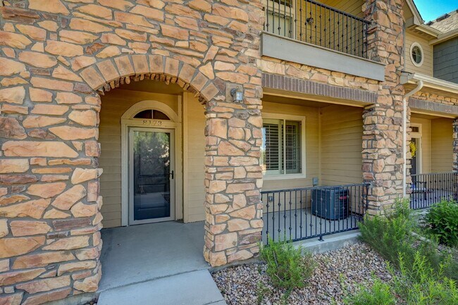 Primary Photo - $2,750 - 2 Bed, 2.5 Bath Condo in Centenni...