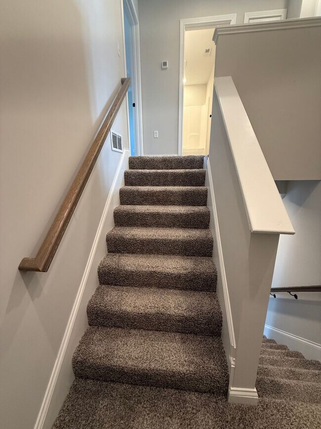 Building Photo - 6469 Fortuna Ave