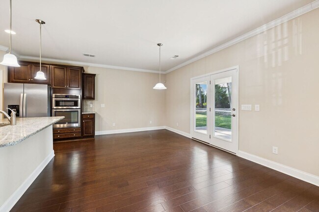 Building Photo - Sparkling clean 4 bedroom home in Spring H...