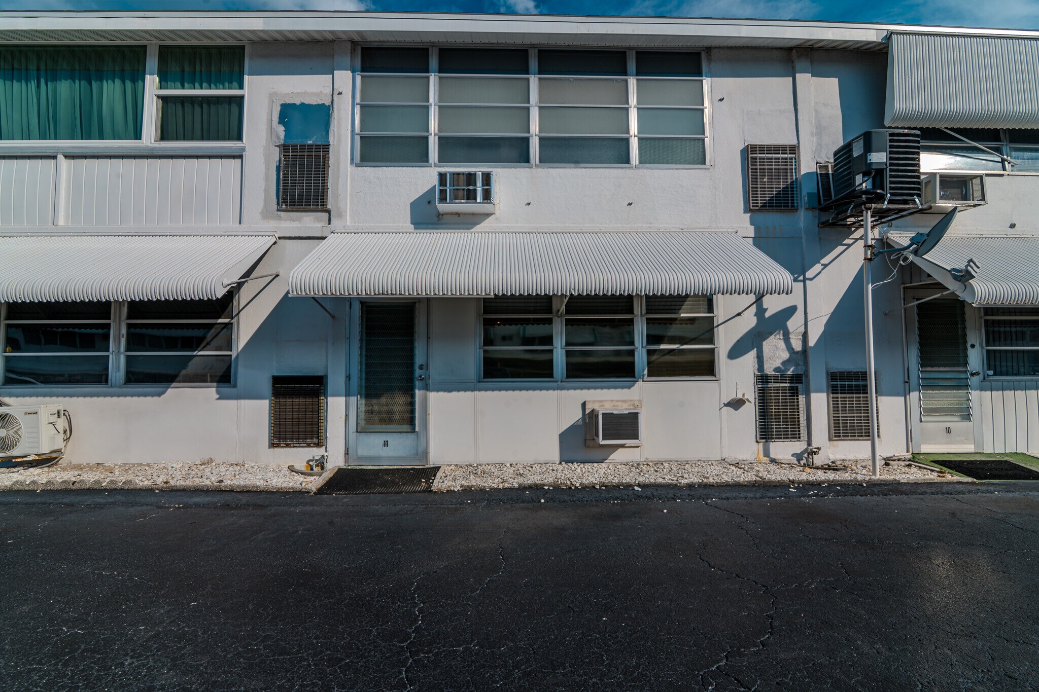 Building Photo - 5850 18th St N