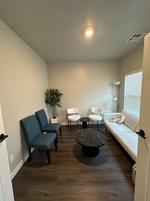 Building Photo - 533 NW 176th St