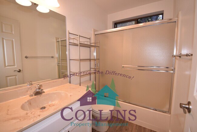 Building Photo - 15099 Fay Rd