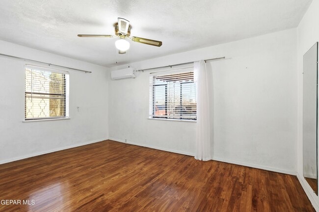 Building Photo - 3723 Memphis Ave