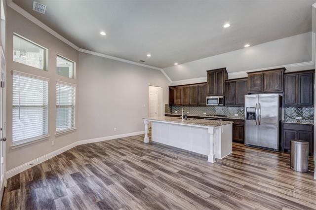 Building Photo - 609 Boardwalk Way