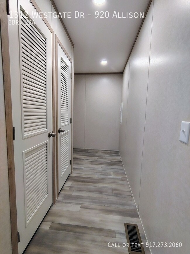 Building Photo - 1312 Westgate Dr