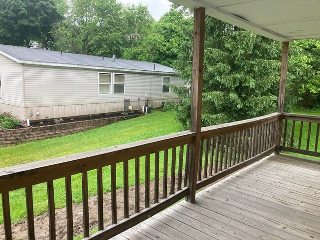 Building Photo - 6028 Penn St