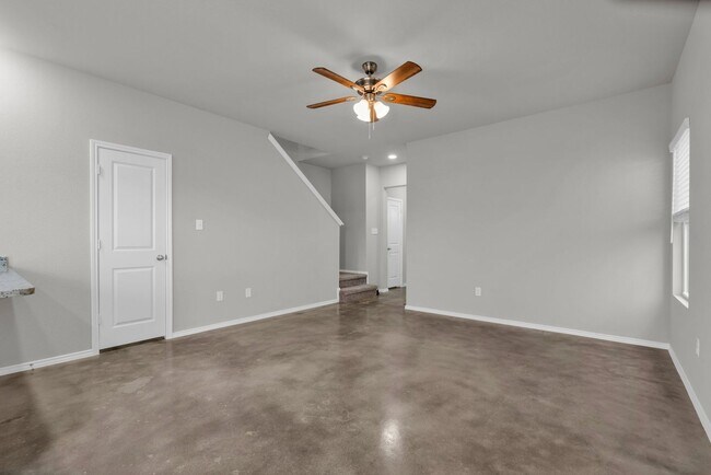 Building Photo - 7239 Converse Ridge Ln