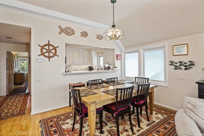 Building Photo - 181 Sunset Terrace