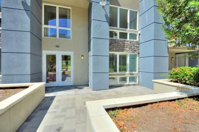 Building Photo - 5501 DeMarcus Blvd