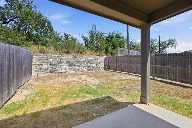 Building Photo - 1733 Davidson Rnch Dr