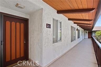 Building Photo - 5650 N Sumner Wy