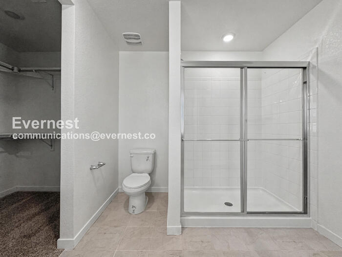 Building Photo - 21894 E 9th Pl