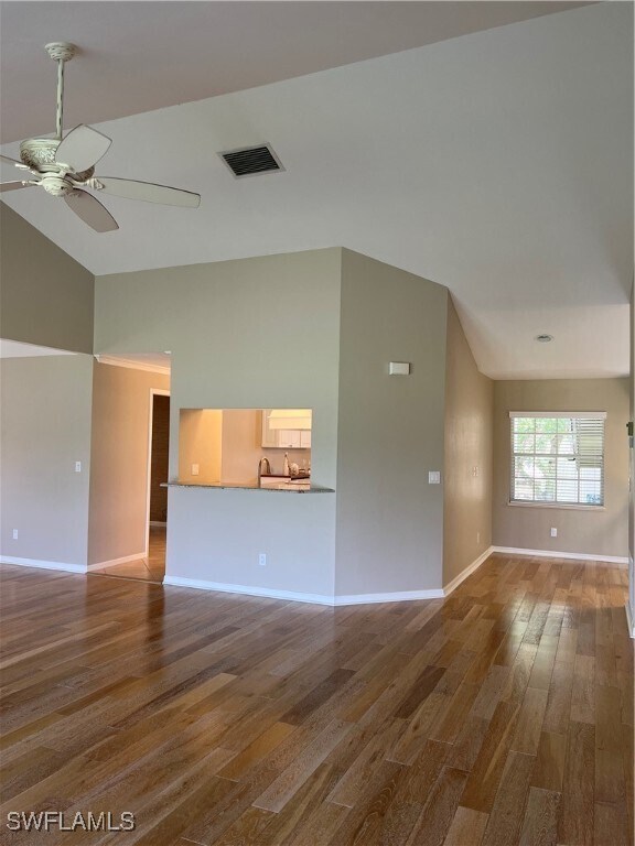 Building Photo - 221 Via Perignon