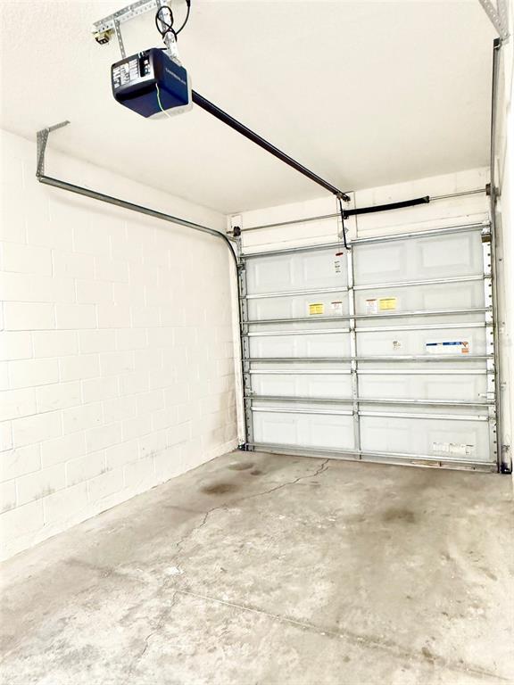 Building Photo - 619 Fortanini Cir