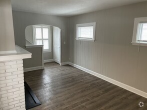 Building Photo - 3575 W 147th St