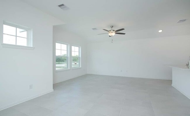 Building Photo - 3607 Crescent Moon Ct
