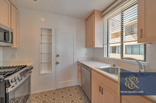 Building Photo - 55 Bret Harte Terrace