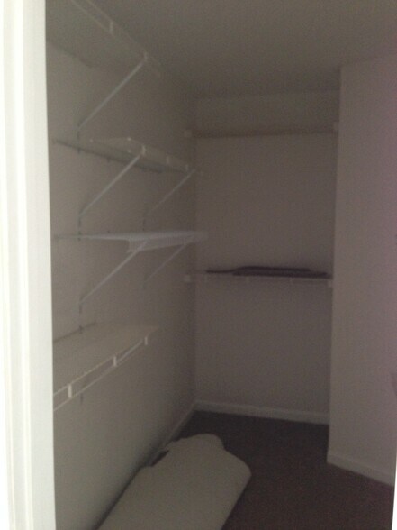 Building Photo - 4700 Dean Ct