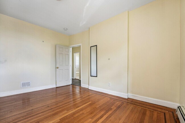 Building Photo - 310 Palisade Ave