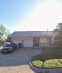 Building Photo - 3812 Rosewood Ct