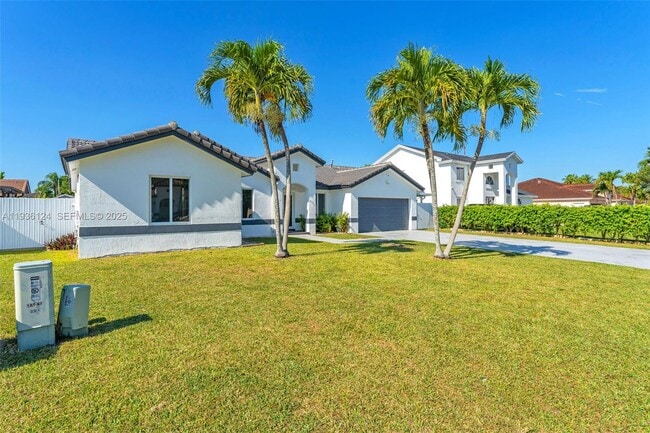 Building Photo - 15042 SW 149th Ct