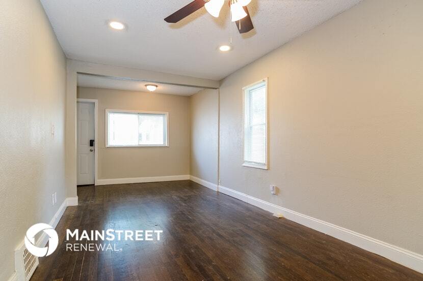 Building Photo - 7600 Washington St