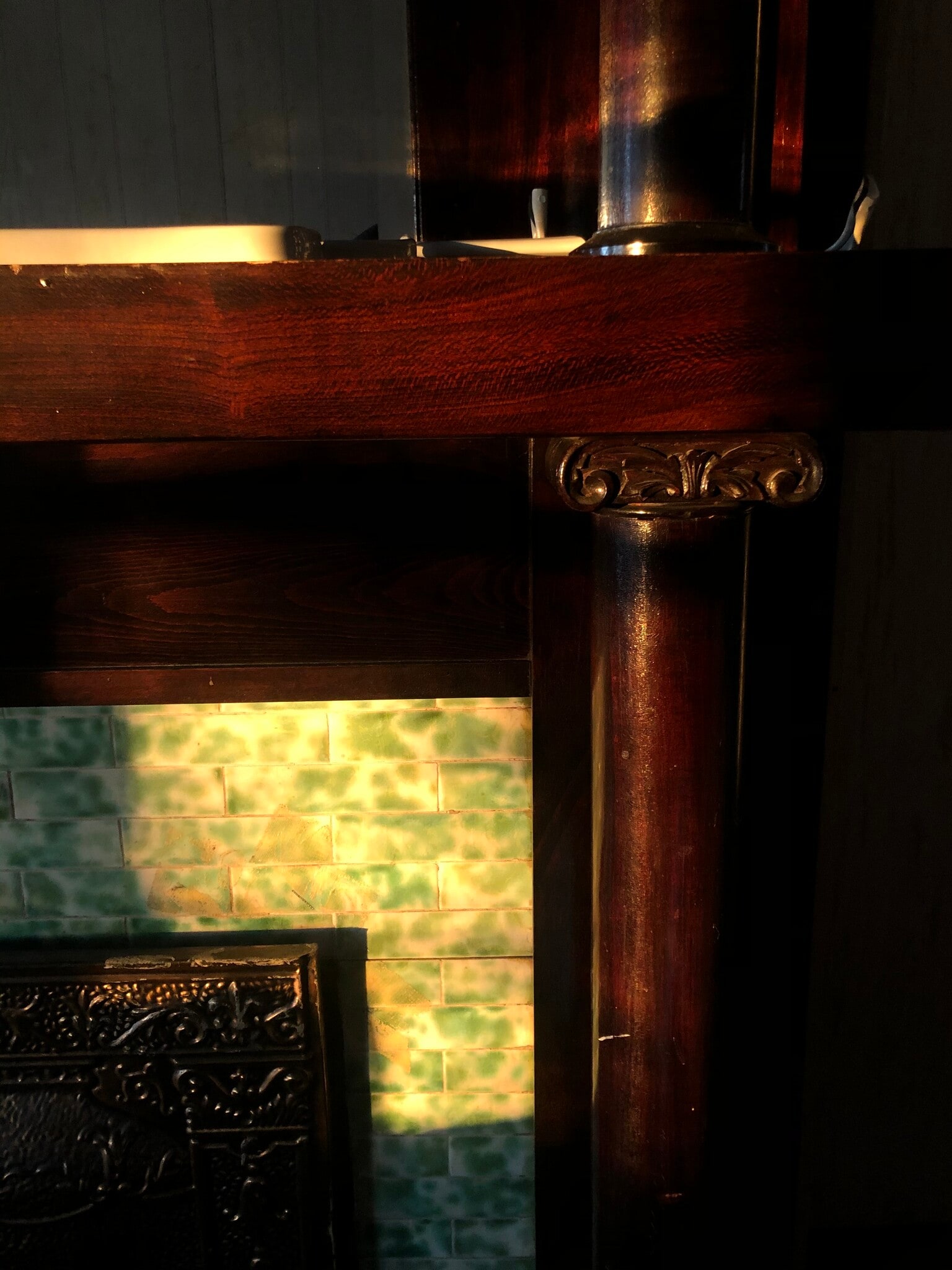 Fireplace detail - 240 11th St