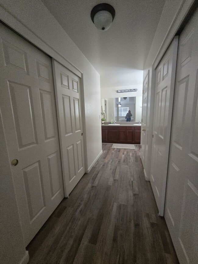 Building Photo - Beautiful 3BD 2BA home for rent in Hanford!